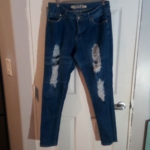 UWD distressed jeans (11)